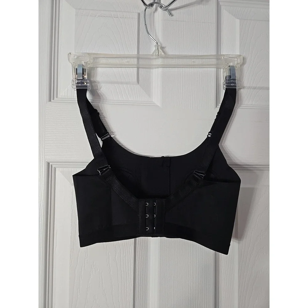 Motif  Womans Nursing  Hands Free Pumping Bra Size XS Adjustable‎ Strapes